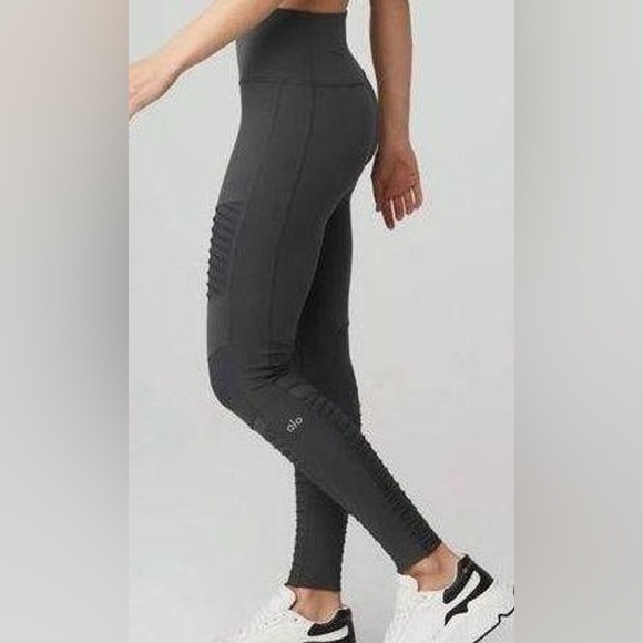 AlO yoga leggings - Picture 15 of 16